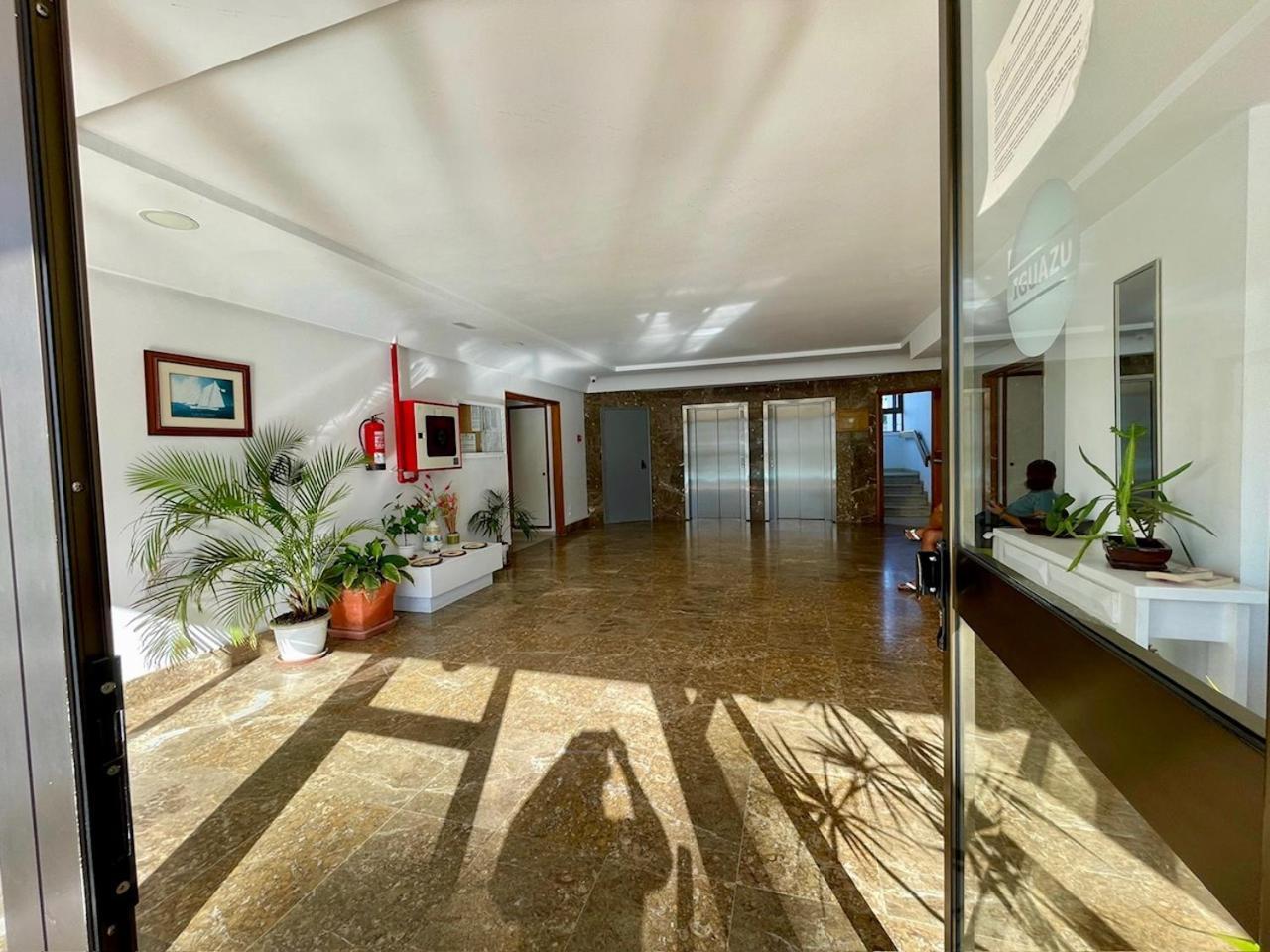 Iguazu I Yumbo Third Floor Apartment 普拉亚戴尔雷安格莱斯 外观 照片